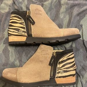 Sorel Major Low Chelsea Ankle Booty Tan Zebra Sz 7